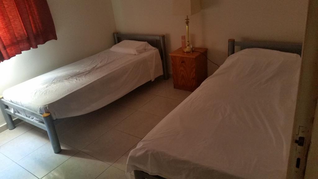 Faneromeni Court Apartment Paphos Luaran gambar