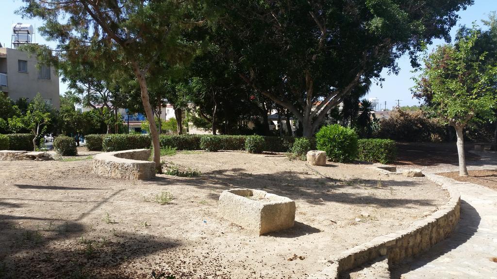 Faneromeni Court Apartment Paphos Luaran gambar