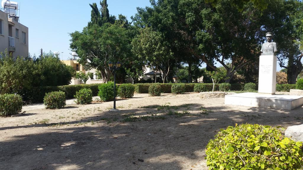 Faneromeni Court Apartment Paphos Luaran gambar
