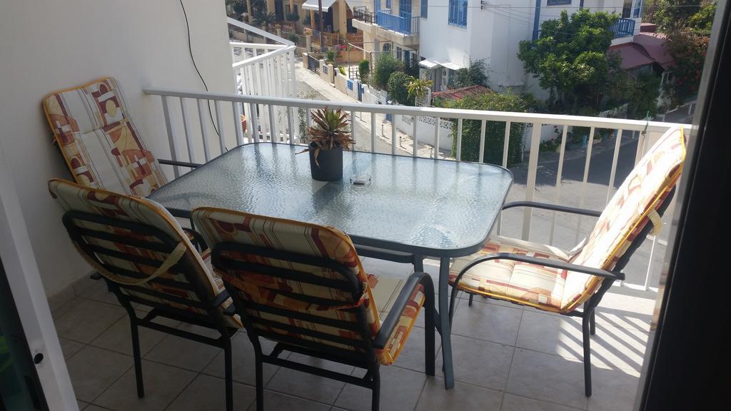 Faneromeni Court Apartment Paphos Luaran gambar