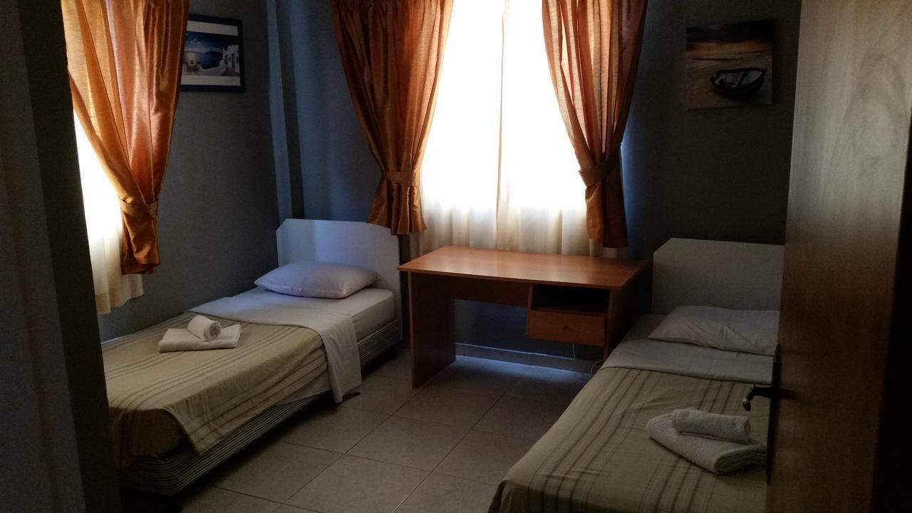 Faneromeni Court Apartment Paphos Luaran gambar