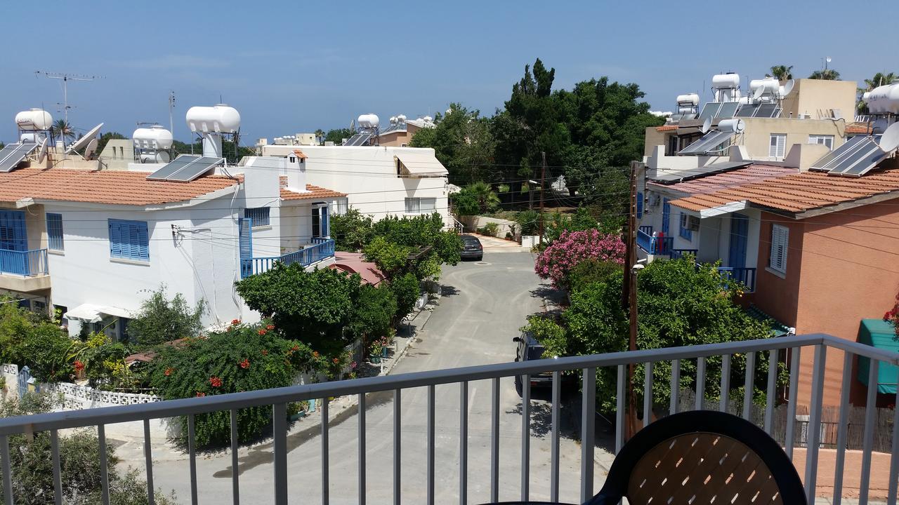 Faneromeni Court Apartment Paphos Luaran gambar
