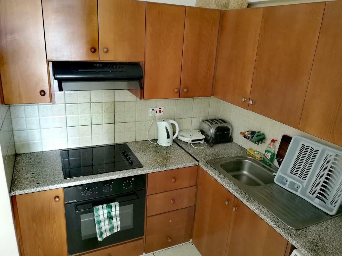 Faneromeni Court Apartment Paphos Luaran gambar